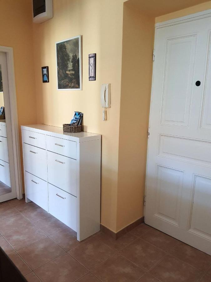 Family Apartment Center Opatija Buitenkant foto